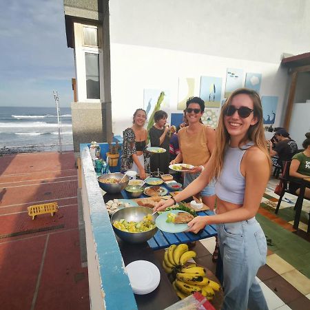 La Ventana Azul Surf Hostel Las Palmas de Gran Canaria Exterior foto